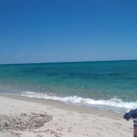 Le Clos Des Arbousiers Holiday home Linguizzetta