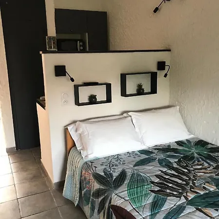 Holiday home Le Clos Des Arbousiers *