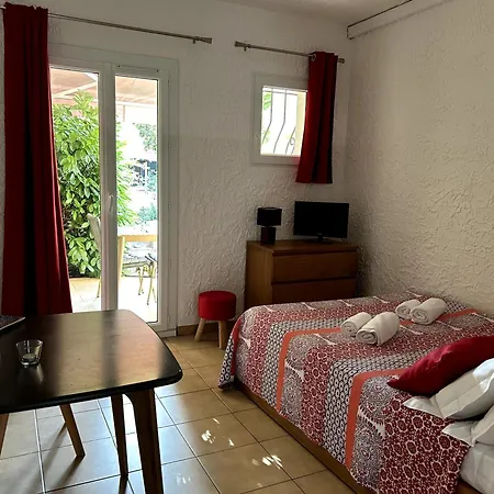 Le Clos Des Arbousiers * Linguizzetta