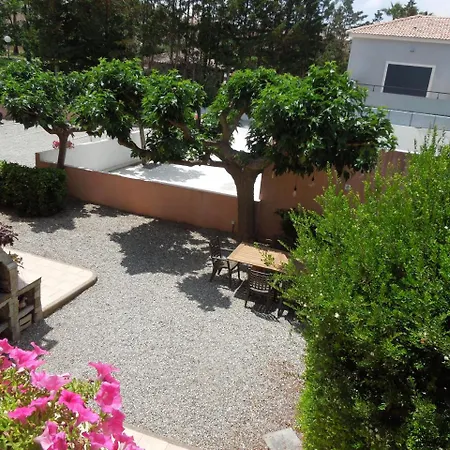 Le Clos Des Arbousiers * Linguizzetta